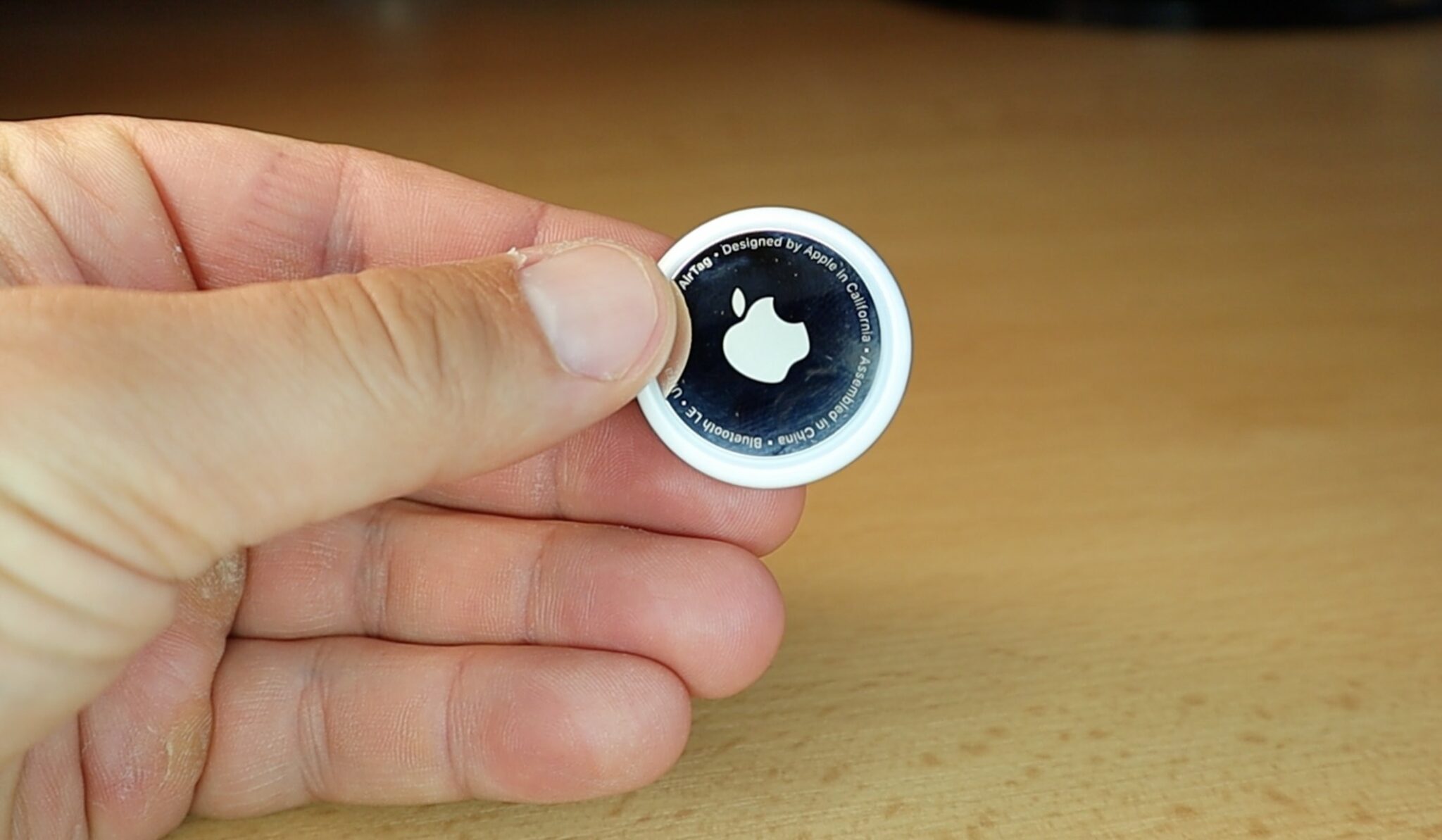 AirTag を使用して NFC ショートカット オートメーションをトリガーする方法