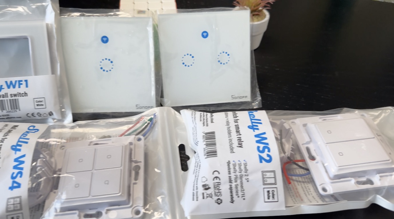 Smart Switches from Sonoff & Shelly