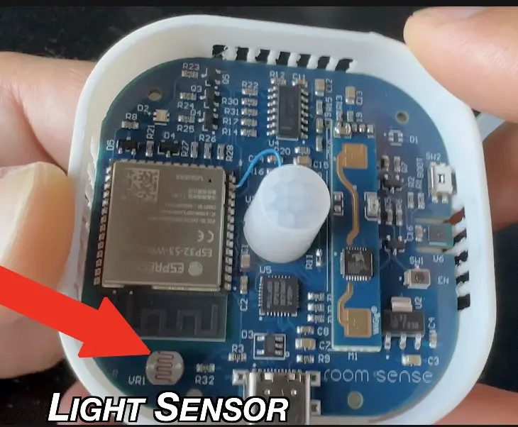 5-in-1 Human Presence Sensor - RoomSense IQ 4