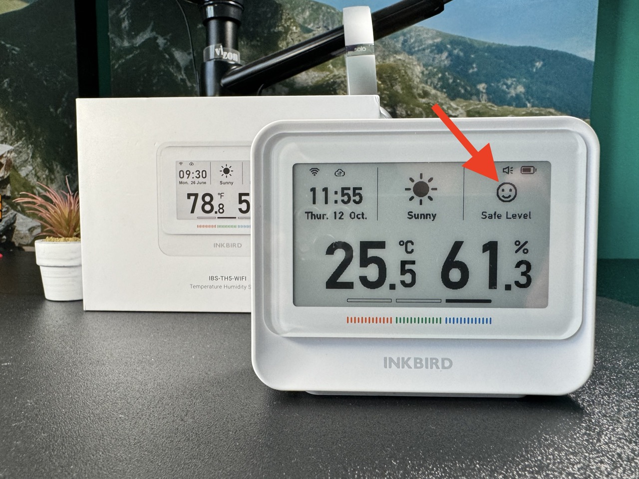 INKBIRD WiFi Thermometer Hygrometer, Temperature and Humidity Sensor with  Weather Station, 8-in-1 IBS-TH5 with Electronic Ink Display, 2 Years Free